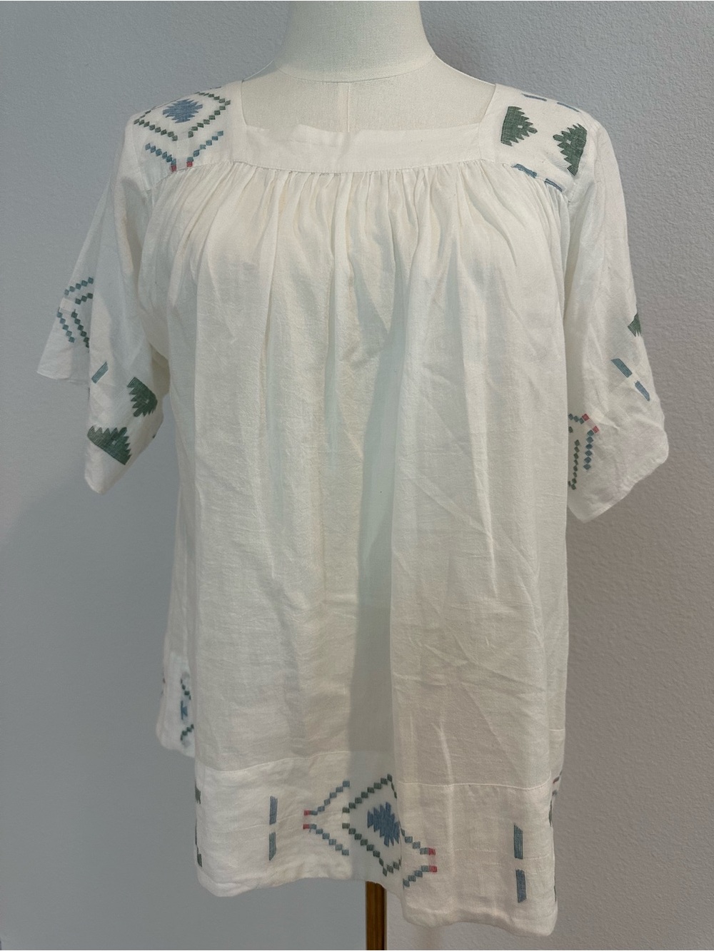 MIRTH Handmade Edition White Embroidered Cotton Tunic Top S Boho Tie Back India - Picture 2 of 9